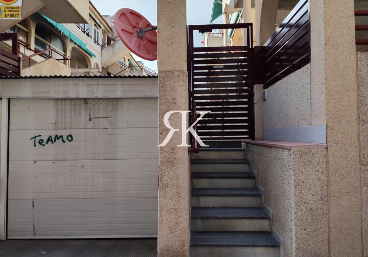 Revente - Appartement - Torrevieja - Acequion