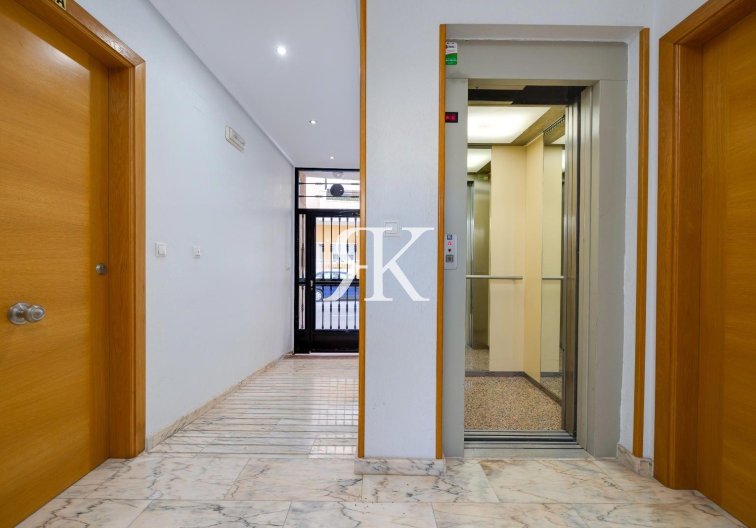 Herverkoop - Penthouse - Almoradí - Parque De La U