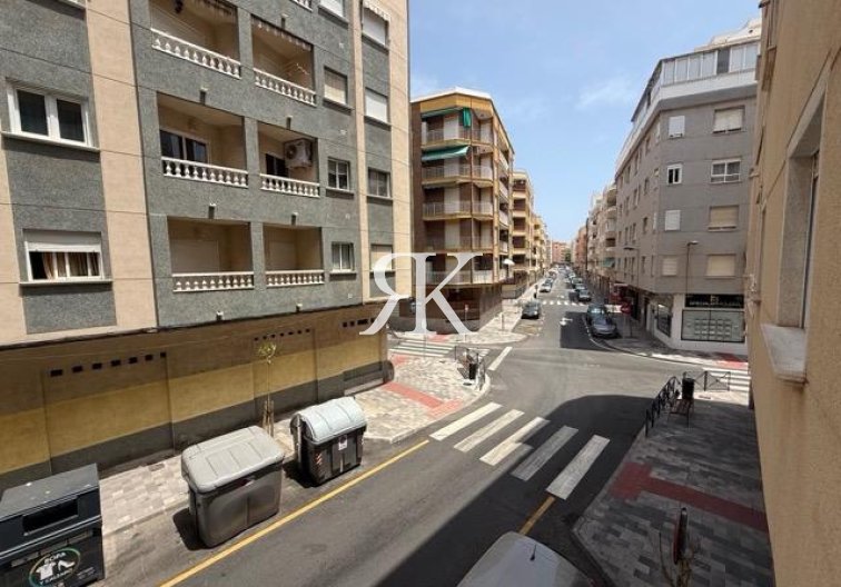 Herverkoop - Appartement - Torrevieja - Playa del Cura