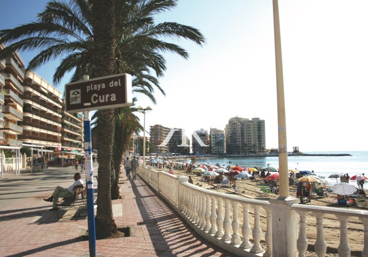 Herverkoop - Appartement - Torrevieja - Playa del Cura