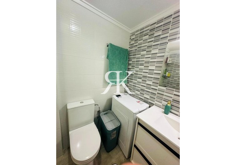 Revente - Appartement - Torrevieja - Centro