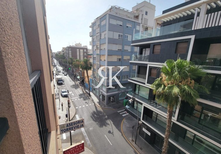 Revente - Appartement - Torrevieja - Centro