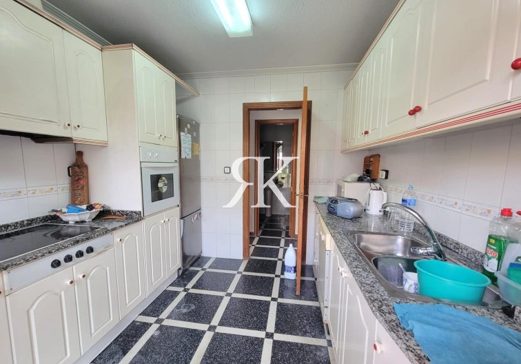 Revente - Appartement - Torrevieja - Centro