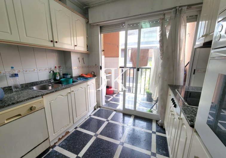 Revente - Appartement - Torrevieja - Centro