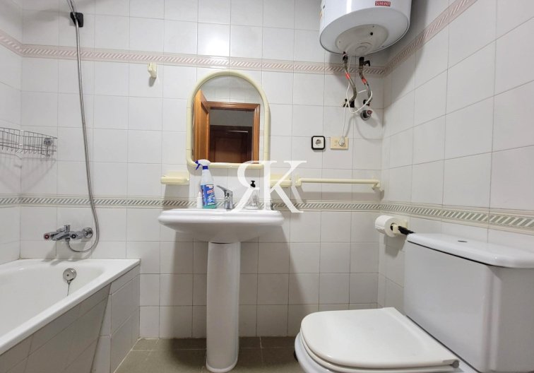 Revente - Appartement - Torrevieja - Centro