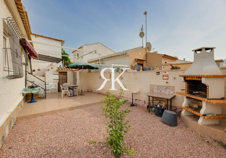 Revente - villa - Orihuela Costa - La Florida