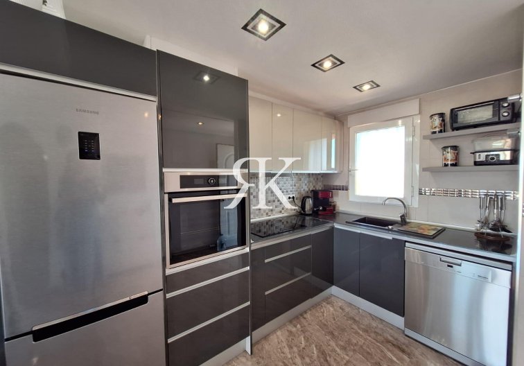 Revente - Appartement - Orihuela Costa - La Zenia