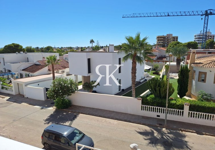 Revente - Appartement - Orihuela Costa - La Zenia