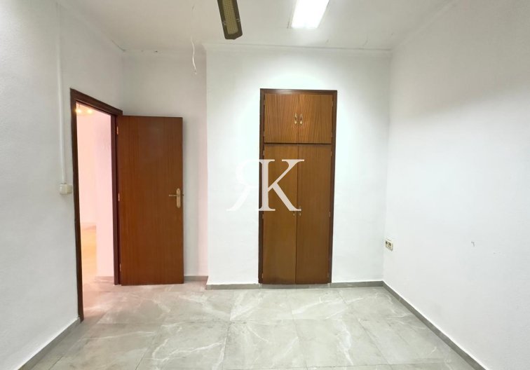 Herverkoop - Appartement - Torrevieja - Centro