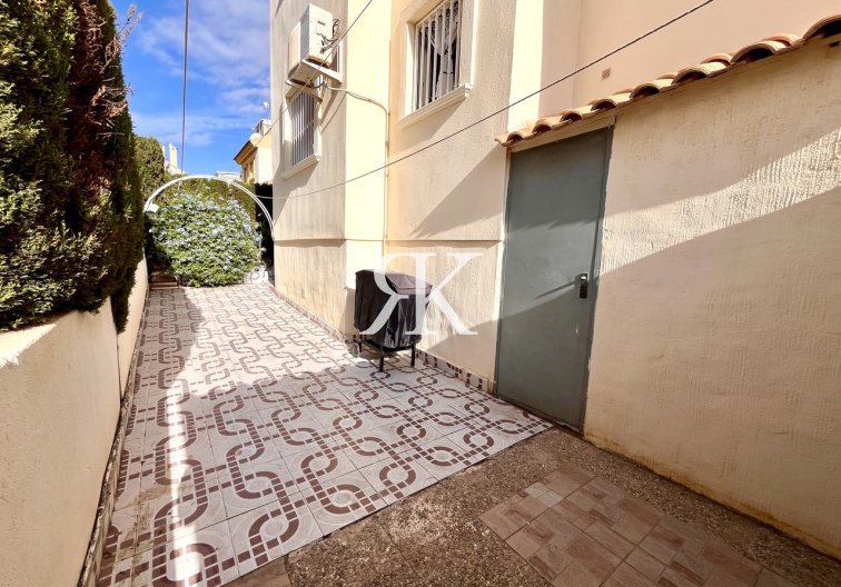 Wiederverkauf - Wohnung - Playa Flamenca - Costa Blanca