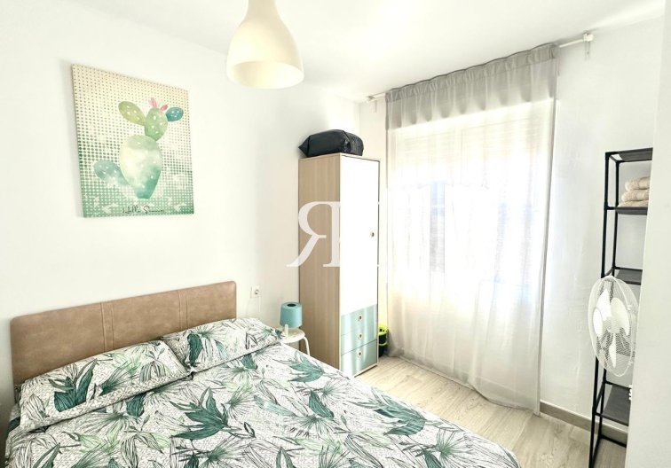 Revente - Appartement - Torrevieja - Paseo Maritimo