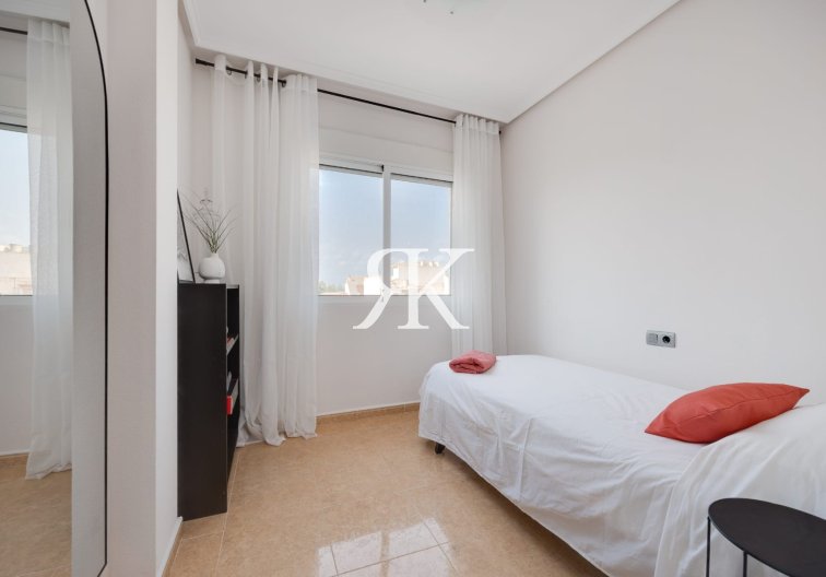 Herverkoop - Appartement - Jacarilla - Inland