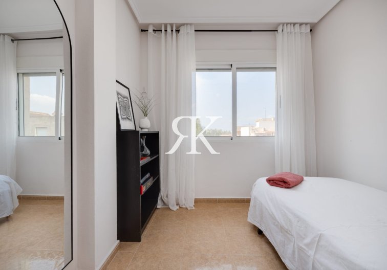 Herverkoop - Appartement - Jacarilla - Inland