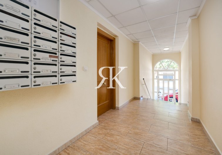 Herverkoop - Appartement - Jacarilla - Inland