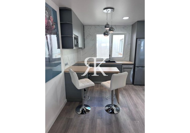 Wiederverkauf - Wohnung - Torrevieja - Estacion De Autobuses