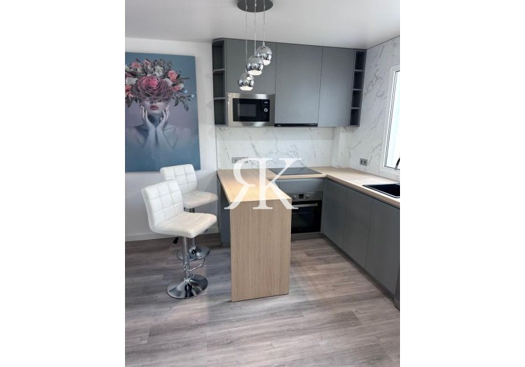 Wiederverkauf - Wohnung - Torrevieja - Estacion De Autobuses