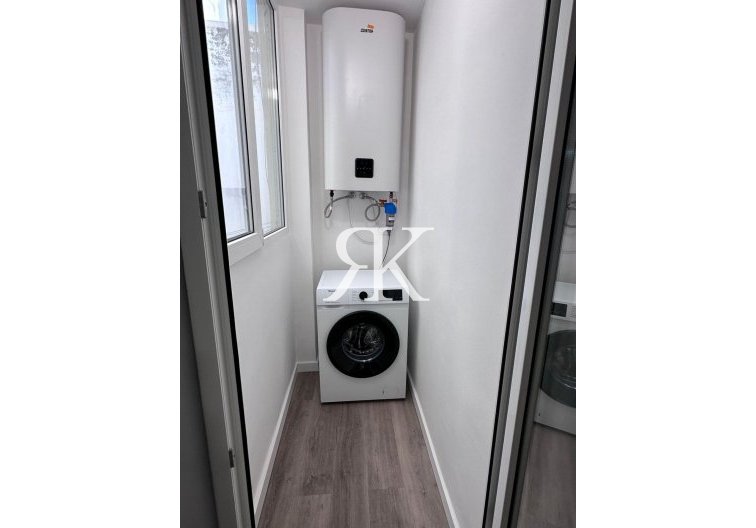 Wiederverkauf - Wohnung - Torrevieja - Estacion De Autobuses