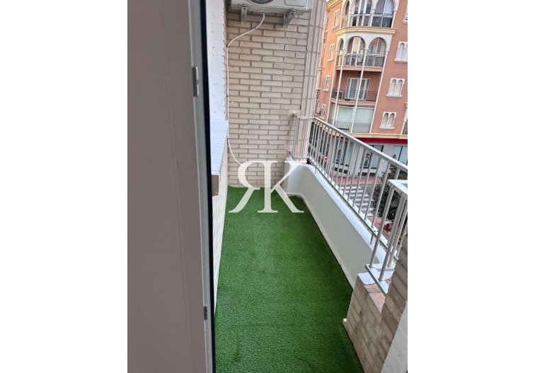 Wiederverkauf - Wohnung - Torrevieja - Estacion De Autobuses