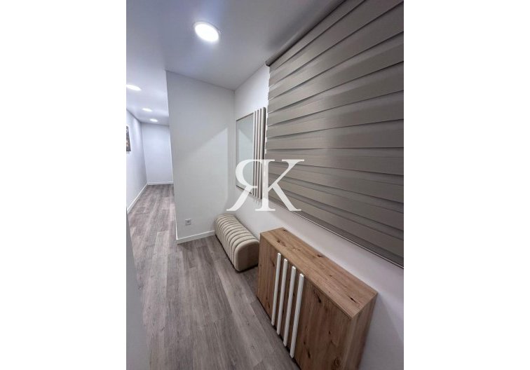 Wiederverkauf - Wohnung - Torrevieja - Estacion De Autobuses