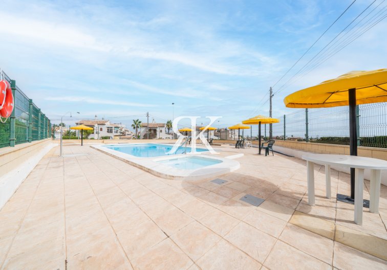 Revente - Bungalow - Torrevieja - La Mata