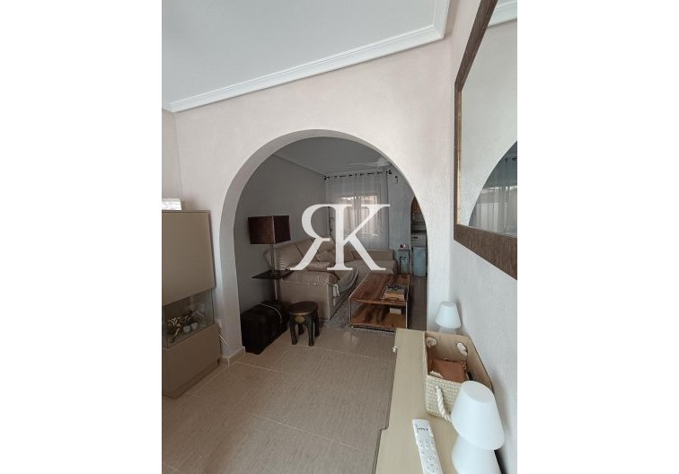 Herverkoop - town house - Avileses - Jerónimo Y Avileses