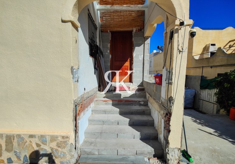 Revente - town house - San Miguel de Salinas - Inland