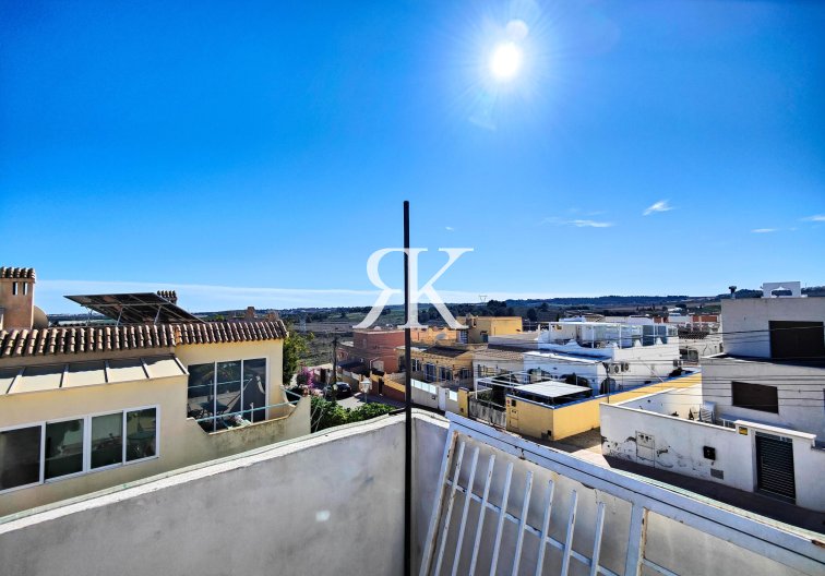 Revente - town house - San Miguel de Salinas - Inland