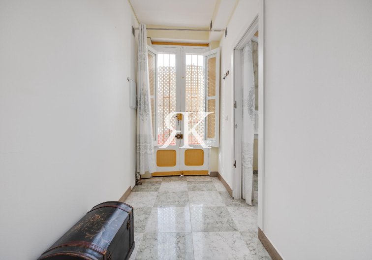 Revente - Appartement - Torrevieja - Centro