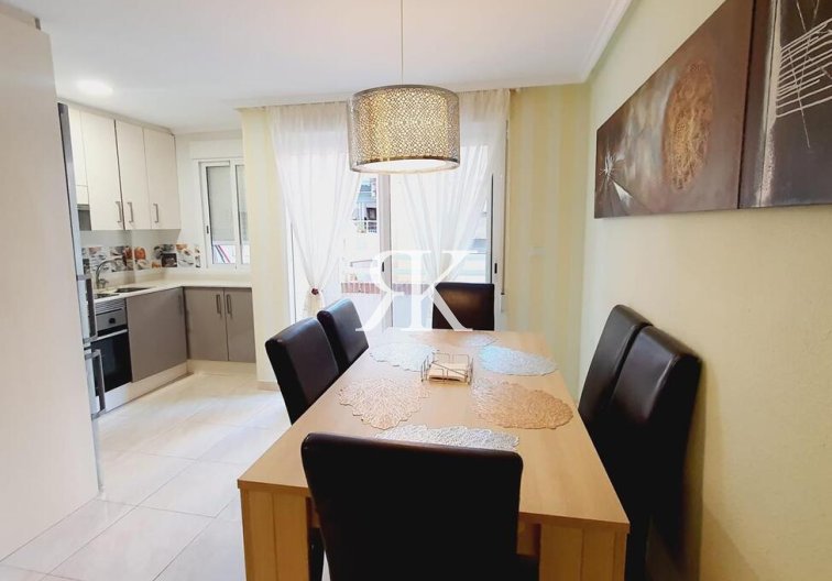 Herverkoop - Appartement - Torrevieja - Centro