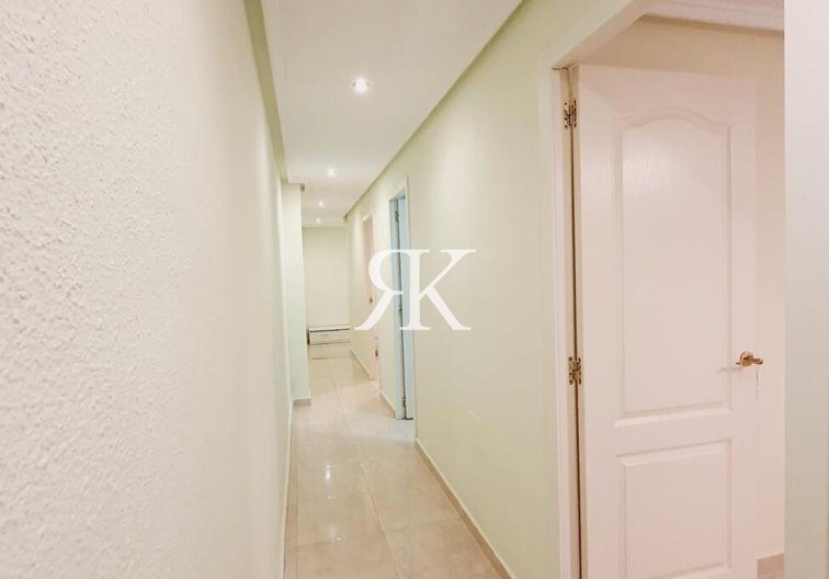 Herverkoop - Appartement - Torrevieja - Centro