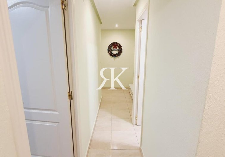 Herverkoop - Appartement - Torrevieja - Centro