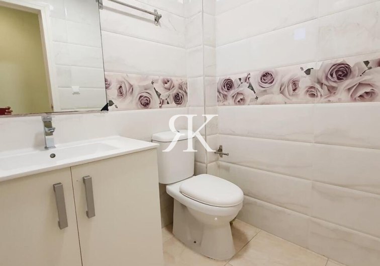 Herverkoop - Appartement - Torrevieja - Centro