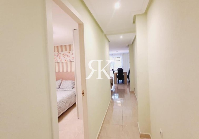 Herverkoop - Appartement - Torrevieja - Centro