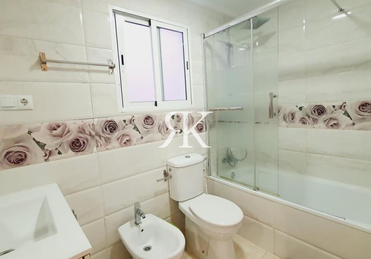 Herverkoop - Appartement - Torrevieja - Centro