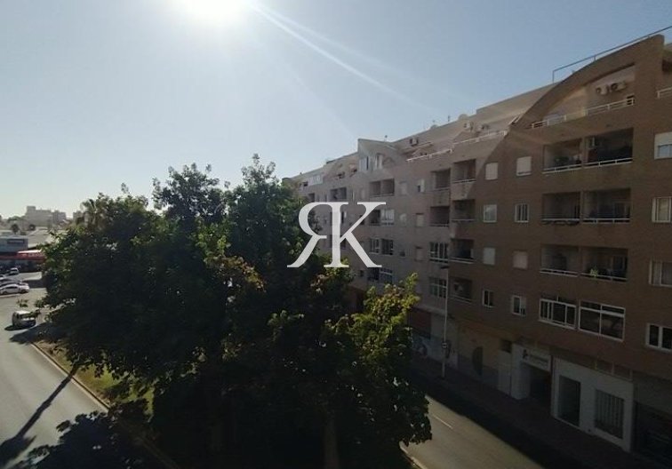 Wiederverkauf - Wohnung - Torrevieja