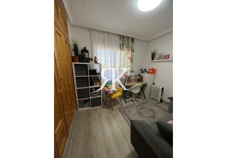 Revente - Appartement - Torrevieja - Aguas Nuevas