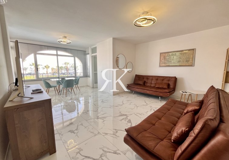 Resale - Apartment - Villamartin - Costa Blanca