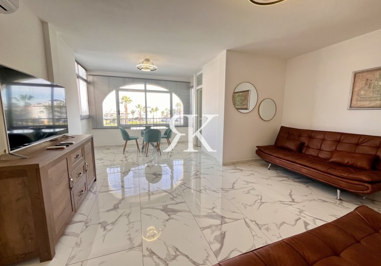 Resale - Apartment - Villamartin - Costa Blanca