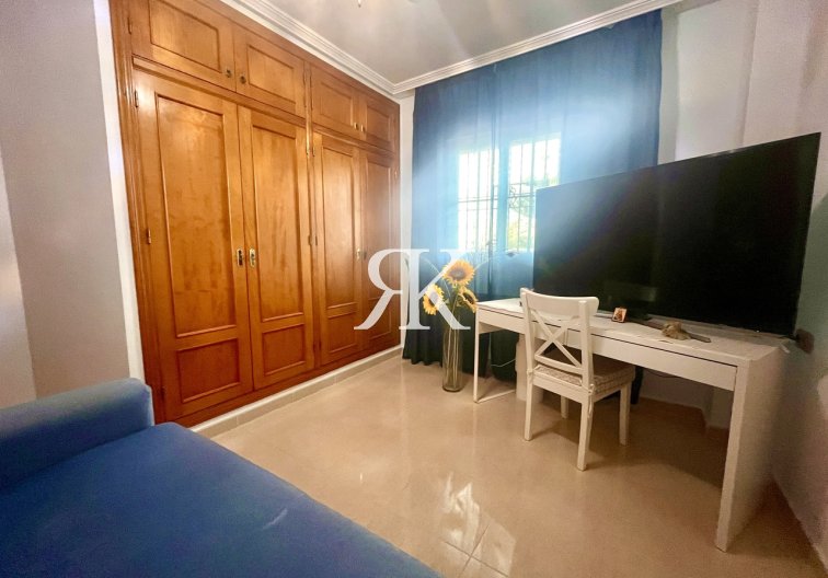 Resale - Apartment - Cabo Roig - Costa Blanca