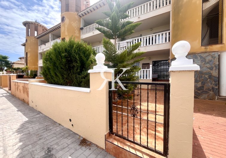 Resale - Apartment - Cabo Roig - Costa Blanca