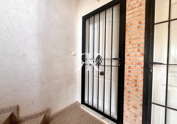 Resale - Apartment - Cabo Roig - Costa Blanca