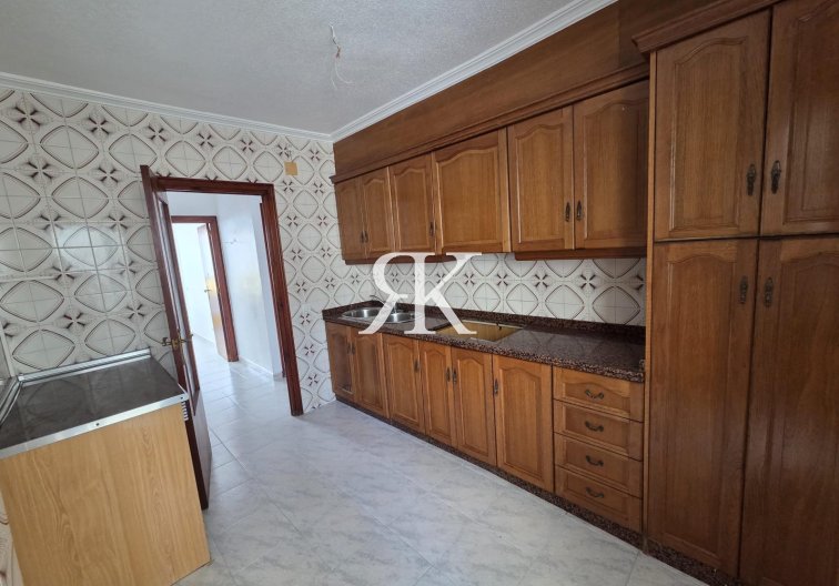 Revente - Appartement - Torrevieja - Las Piscinas Naturales