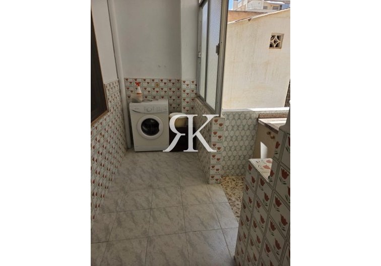 Revente - Appartement - Torrevieja - Las Piscinas Naturales