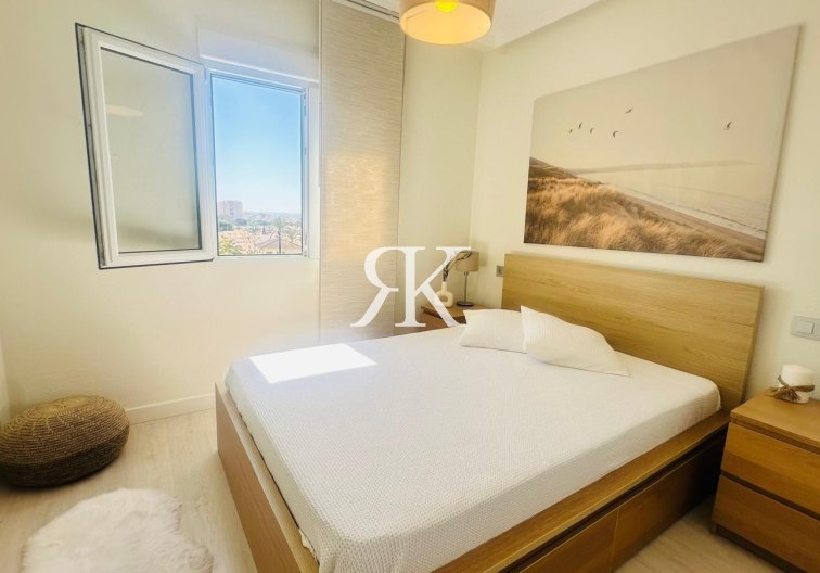 Revente - Appartement - Torrevieja - Nueva Torrevieja