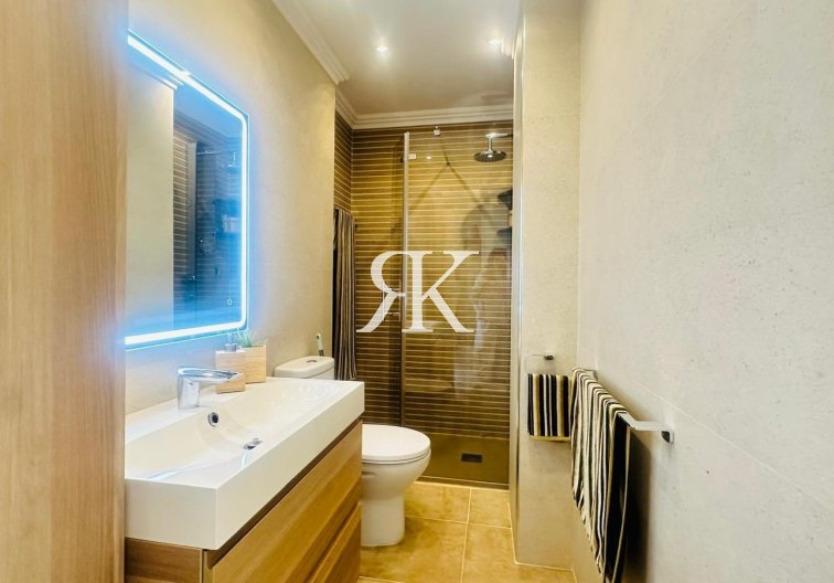 Revente - Appartement - Torrevieja - Nueva Torrevieja