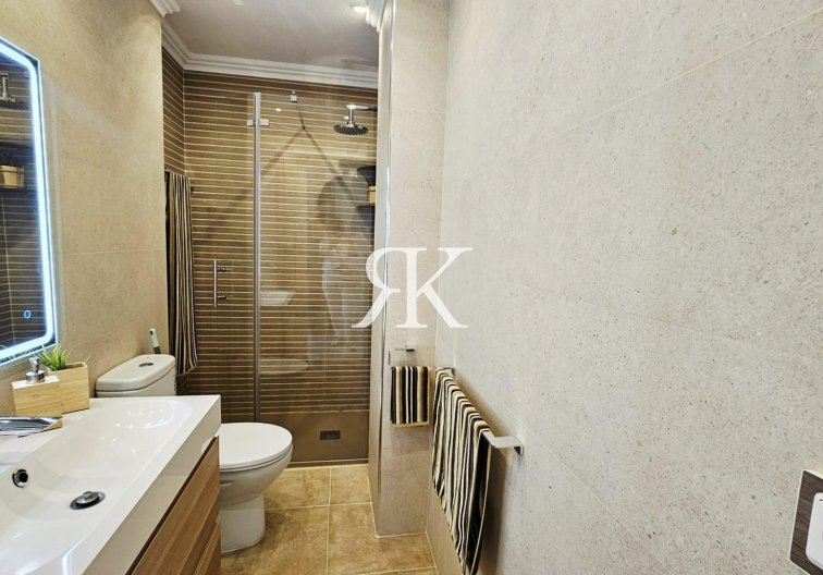 Revente - Appartement - Torrevieja - Nueva Torrevieja