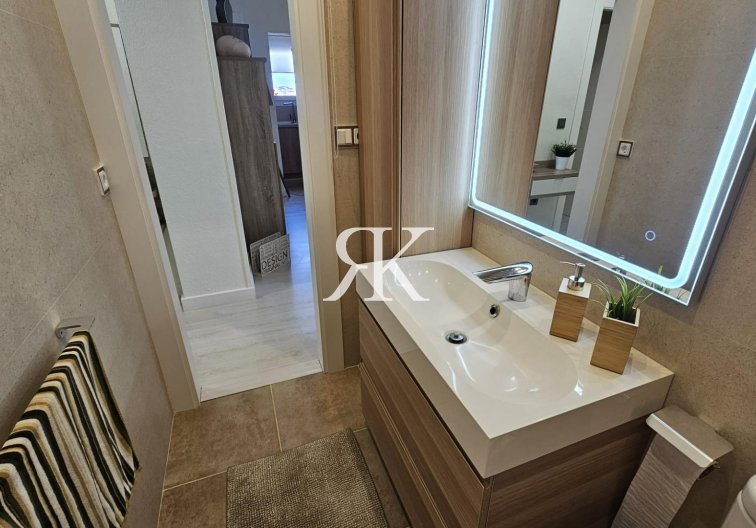 Revente - Appartement - Torrevieja - Nueva Torrevieja