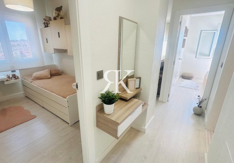 Revente - Appartement - Torrevieja - Nueva Torrevieja