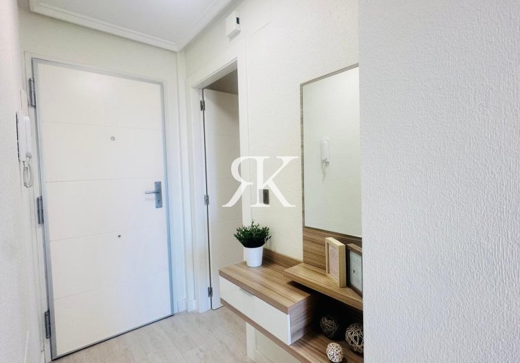 Revente - Appartement - Torrevieja - Nueva Torrevieja