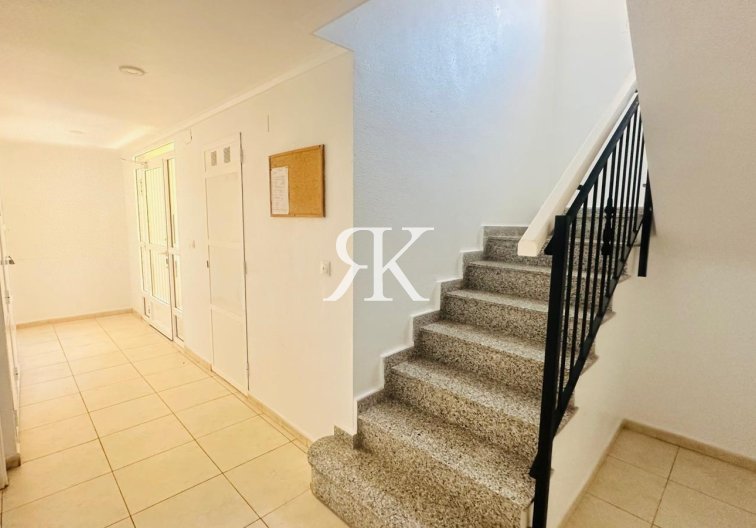 Revente - Appartement - Torrevieja - Nueva Torrevieja